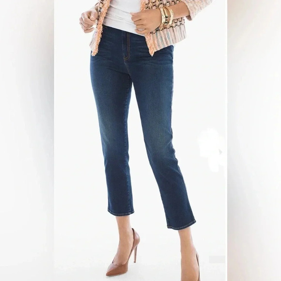 Chico’s The Platinum Crop Jeans - Picture 1 of 7